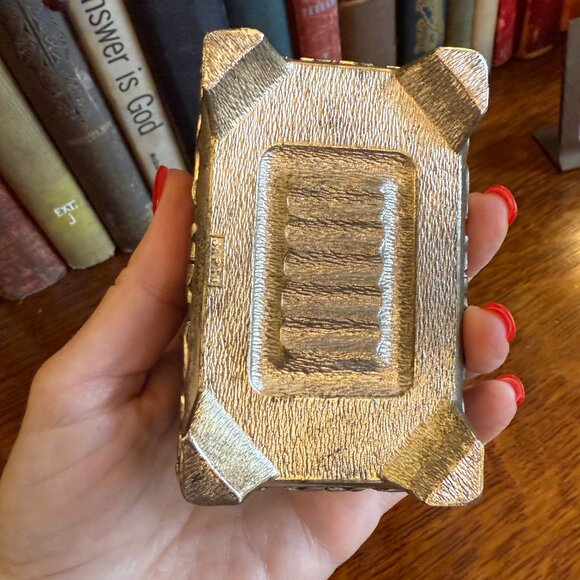 Vintage Hollywood Regency Trinket Box - Picture 5 of 10